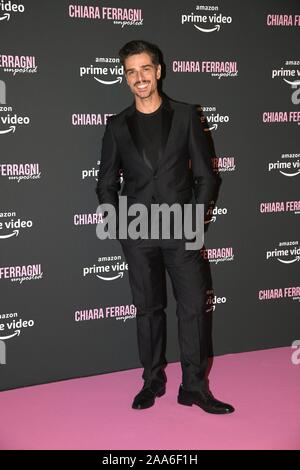 Rome, Italie. 19 Nov, 2019. Rome, l'Auditorium de la Conciliation Première de film 'Chiara Ferragni' d'écriteaux, dans l'image : Massimiliano Varrese indépendant : Crédit Photo Agency/Alamy Live News Banque D'Images