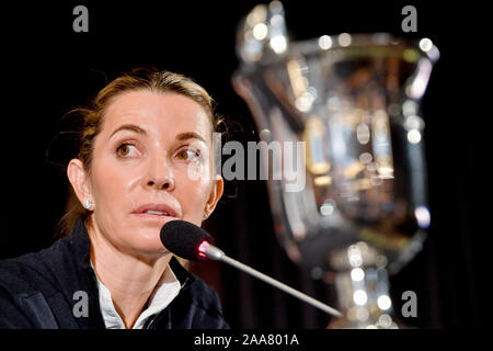 Prague, République tchèque. 20 Nov, 2019. Edwina Tops-Alexander showjumper australienne parle au cours d'une conférence de presse avant le saut d'éliminatoires de Prague, de la série des champions mondiaux, le 20 novembre 2019. L'événement aura lieu du 21 au 24 novembre. Photo : CTK Vit Simanek/Photo/Alamy Live News Banque D'Images