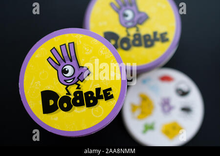 Jeu de cartes Dobble Banque D'Images