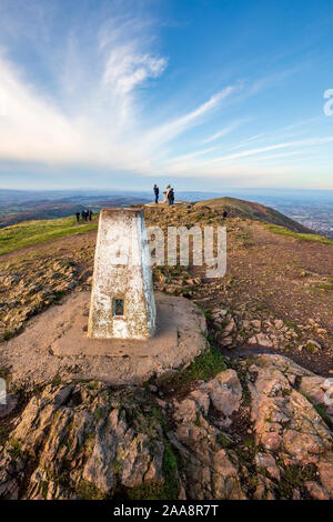 Le point de triangulation et Toposcope au phare dans le Worcestershire, Angleterre Malvern hills Banque D'Images