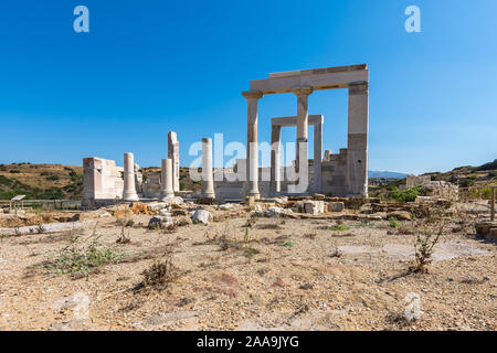 Sangri, Naxos / Grèce - Juillet 13, 2019 : le temple de Demeter et ruines à Sangri village, Naxos, Grèce Banque D'Images