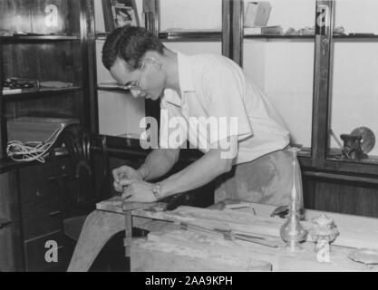 Le roi Bhumibol Adulyadej a construit son propre voilier au cours de l'année 1963-1967. Banque D'Images