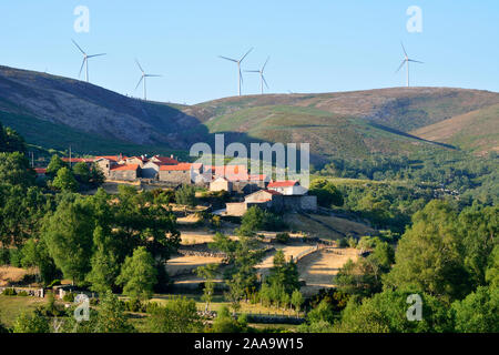 Le village rural de Branda dos Homens. Le parc national de Peneda Gerês, Portugal Banque D'Images