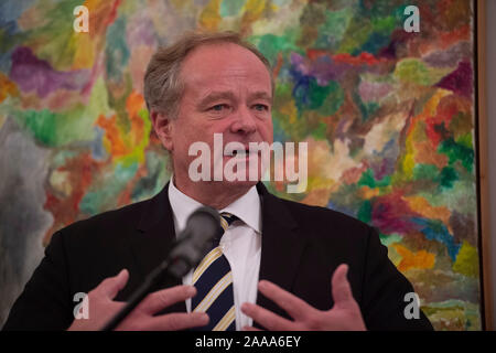 Bonn, Allemagne. 19 Nov, 2019. Dirk Niebel, ancien ministre fédéral, politicien, FDP détient les discours élogieux, Walter Scheel cérémonie de remise des prix, 5ème prix Walter Scheel sur 19.11.2019 dans la Villa Hammerschmidt à Bonn, dans le monde de l'utilisation | Crédit : afp/Alamy Live News Banque D'Images