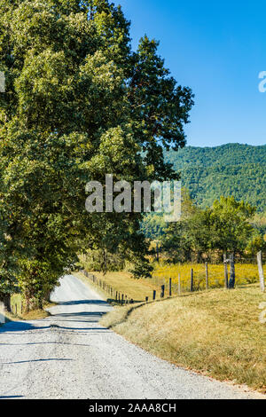 Hyatt Hyatt Lane, bien que la route de Cades Cove le Great Smoky Mountains National Park en Utah aux États-Unis Banque D'Images