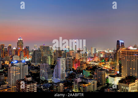 Centre-ville de Bangkok (Sukhumvit) Cityscape Banque D'Images