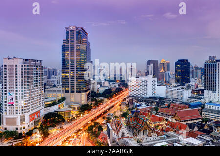 Intersection Samyan - place Chamchuri - Wat Hualaphong Bangkok Banque D'Images