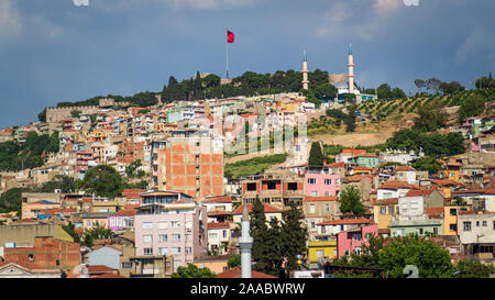 Izmir, Turquie - le 27 mai 2017 : Izmir Ville vue panoramique à partir de capacités en ville. Izmir est la troisième plus grande ville de Turquie. Banque D'Images