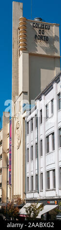 Façade du théâtre Coliseu do Porto dans la Rua. de Passos Manuel, Porto, Portugal Banque D'Images