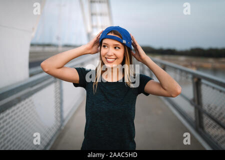 Portrait de femme de prendre pause de l'exécution Banque D'Images