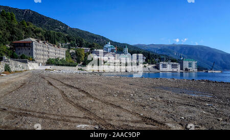 Monastère de Agios Panteleimonos sur Athos Banque D'Images