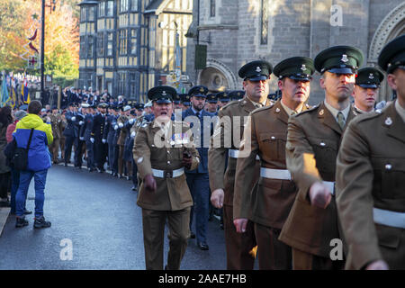 Au service du personnel de la RAF, avec l'infanterie et militaires retraités vue ici au Château de Shrewsbury sur Dimanche du souvenir 10-11-2019. Banque D'Images