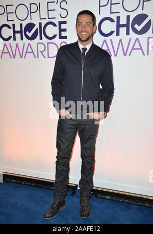 LOS ANGELES, CA. Novembre 03, 2015 : l'Acteur Zachary Levi à l'annonce des nominations pour le 2016 People's Choice Awards. © 2015 Paul Smith / Featureflash Banque D'Images