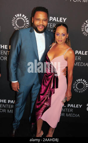 Los Angeles, Californie, USA 21 novembre 2019 Anthony Anderson acteur et actrice Essence Atkins assister à la Paley Center for Media's La Paley Distinctions : un hommage particulier à la comédie à la télévision Legends le 21 novembre 2019 à l'hôtel Beverly Wilshire Hotel à Beverly Hills, Californie, USA. Photo de Barry King/Alamy Live News Banque D'Images
