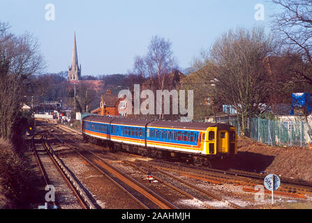 Class 4234 numéro 3406 un travail Vep South West Trains service rapide semi à Wokingham. Banque D'Images