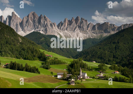 Santa Maddalena, Funes Valley (Villnoss), Dolomites, Trentin-Haut-Adige, le Tyrol du Sud, Italie Banque D'Images