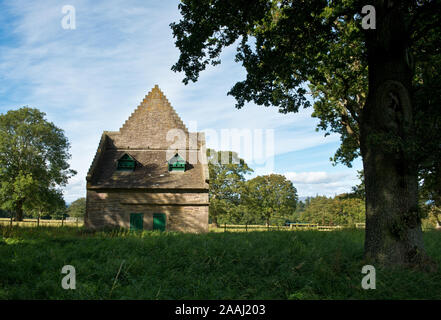 Pigeonnier bâtiment de Glamis Castle. Le Perthshire, Écosse Banque D'Images