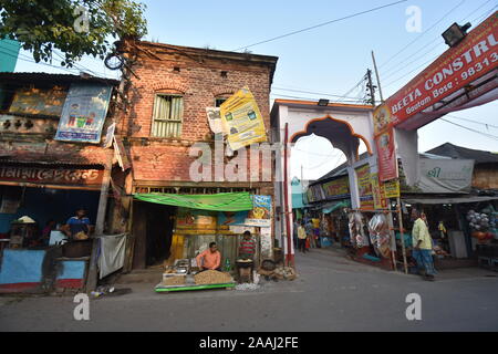 Domaine de Kalibari les rives du Gange à Uluberia, dans l'ouest du Bengale, en Inde. Banque D'Images