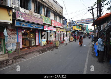 Domaine de Kalibari les rives du Gange à Uluberia, dans l'ouest du Bengale, en Inde. Banque D'Images