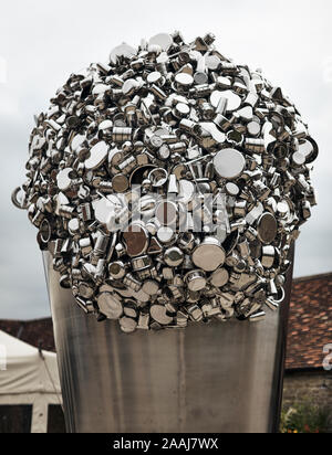 Subodh Gupta : Lors de l'imbiber devient , Déversement de Hauser & Wirth, Somerset, Durslade ferme, laissant tomber Lane, Bruton, Somerset BA10 0NL Banque D'Images