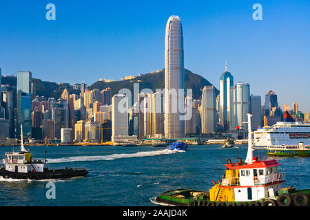 Toits de Victoria Harbour sur l'île de Hong Kong de Kowloon, Hong Kong, Chine Banque D'Images