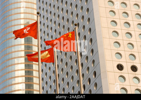 Hong Kong et la Chine drapeaux, Hong Kong, Chine Banque D'Images