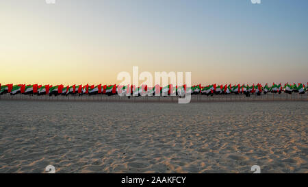 Journée nationale du drapeau des EAU à la plage de kite Banque D'Images