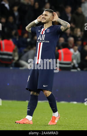 Paris, France. 22 Nov, 2019. Paris Saint-Germain's Mauro Icardi célèbre pendant la Ligue 1 match de foot entre Paris Saint-Germain (PSG) et Lille à Paris, France, 22 novembre 2019. Crédit : Jack Chan/Xinhua/Alamy Live News Banque D'Images