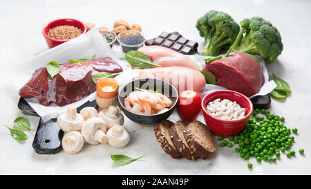 Les aliments riches en fer pour l'hémoglobine et stimule la production de globules rouges. Pour des aliments grossesse en santé. Banque D'Images