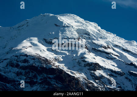 6263 mètres de haut, recouverte de glace volcan Chimborazo est le plus haut sommet de l'Équateur. Banque D'Images