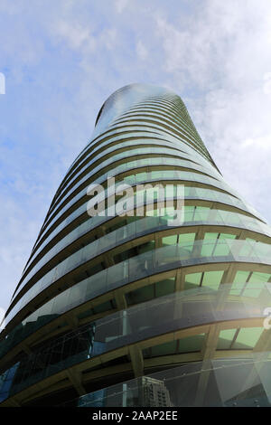 La tour de Baltimore, Inner Millwall Dock, Canary Wharf, Isle of Dogs, ville de Londres, Angleterre, RU Banque D'Images