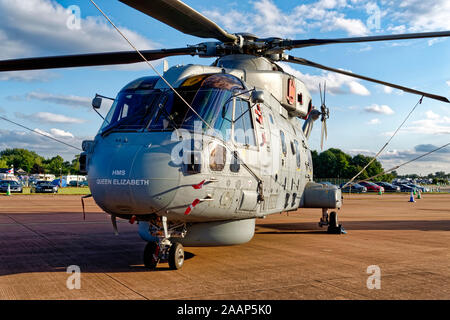 La Royal Navy 814 Naval Air Squadron, AgustaWestland Merlin HM2 à partir d'Hélicoptère RNAS Culdrose à Cornwall à l'RIAT, RAF Fairford, 2019 Banque D'Images