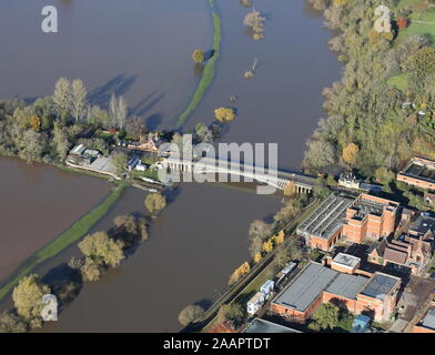 En novembre 2019, la rivière Severn a été l'objet d'inondations dramatiques avec des niveaux jamais vus depuis juillet 2007. Banque D'Images