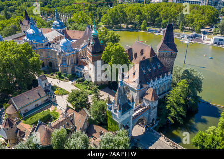 Le Château Vajdahunyad, Budapest, Hongrie. Banque D'Images