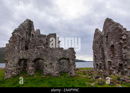 Maison en ruine près de Ardvreck Castle, Loch Assynt à Sutherland, Ecosse, Royaume-Uni Banque D'Images