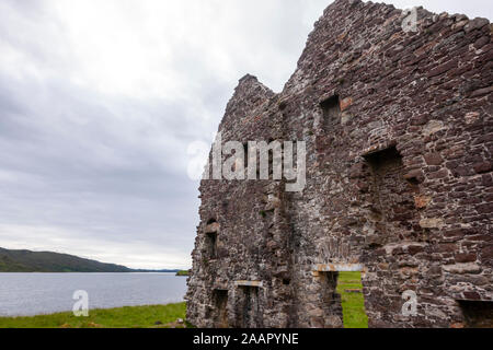 Maison en ruine près de Ardvreck Castle, Loch Assynt à Sutherland, Ecosse, Royaume-Uni Banque D'Images