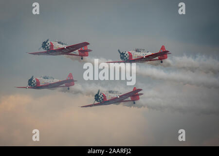 L'AEROSHELL North American T6 Harvard -Sun n' Fun airshow, Lakeland en Floride Banque D'Images