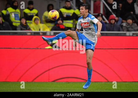 Milan, Italie. 06Th Jan, 2016. Hirving Lozano de SSC Napoli au cours de la Serie A match entre l'AC Milan et Naples au Stadio San Siro, Milan, Italie le 23 novembre 2019. Photo par Mattia Ozbot. Usage éditorial uniquement, licence requise pour un usage commercial. Aucune utilisation de pari, de jeux ou d'un seul club/ligue/dvd publications. Credit : UK Sports Photos Ltd/Alamy Live News Banque D'Images