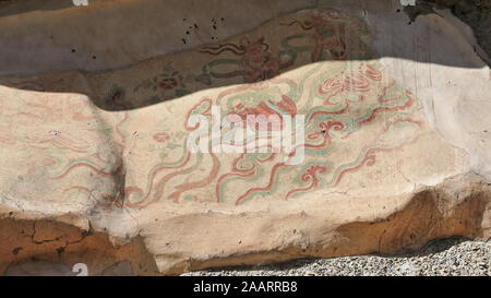 Vestiges de fresques peintes - extérieur des grottes bouddhistes de Mogao. Province De Dunhuang-Gansu-Chine-0612 Banque D'Images