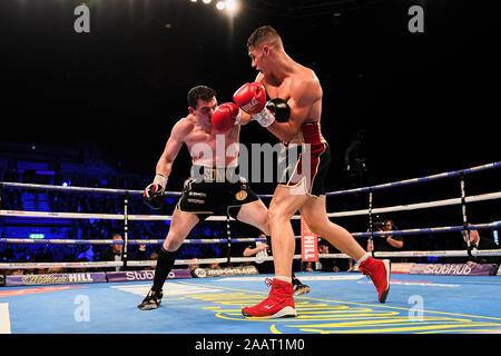 Liverpool, Royaume-Uni. 22Th Nov, 2019. James Tennyson contre Craig Evans - Final Eliminator for British Lightweight Championship pendant sous carte combat de Callum Smith c. John Ryder à M&S Bank Arena le samedi, Novembre 23, 2019 à Liverpool Royaume-uni. Credit : Taka G Wu/Alamy Live News Banque D'Images