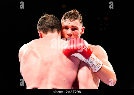 Liverpool, Royaume-Uni. 22Th Nov, 2019. James Tennyson contre Craig Evans - Final Eliminator for British Lightweight Championship pendant sous carte combat de Callum Smith c. John Ryder à M&S Bank Arena le samedi, Novembre 23, 2019 à Liverpool Royaume-uni. Credit : Taka G Wu/Alamy Live News Banque D'Images