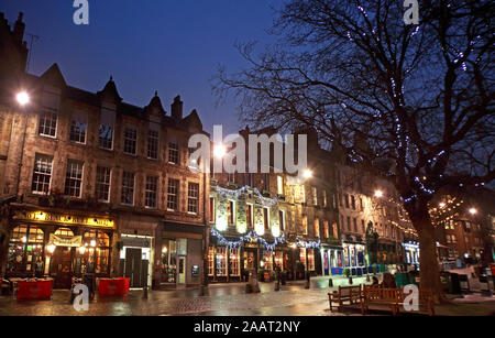 Le taureau noir, Noël, Grassmarket, le centre-ville d'Édimbourg, Lothian, Écosse, Royaume-Uni, EH1 2JU Banque D'Images