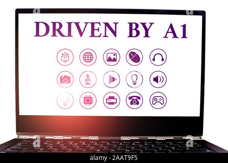 La main conceptuel montrant conduit par A1. Sens Concept Déplacer ou contrôlée par un haut-parleur de qualité dans la société Banque D'Images