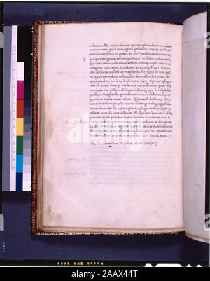 Dans la liste explicite de Ricci, Seymour, recensement des manuscrits du Moyen Âge et de la Renaissance dans les États-Unis et le Canada. New York. N.Y. : H.W. Wilson, 1935 ; et garanti, New York, N.Y. : Bibliographical Society of America, 1962. Actionnariat : Armoiries de la famille de Maffei Volterra ; Dr Anthony Askew vente (1785) de Michael Martin ; sa vente (1886) ; Howell Willis (1894) ; vente Sotheby vente à Leighton ; Albert M. Todd Vente à C.T. Harper. Collection Eames Wilbeforce, léguée en 1940. 2 scribes. 30 longues lignes, a statué en pointe sèche. Mots clés et prickings visible. 3 feuille de papier de 10 folios, suivie Banque D'Images