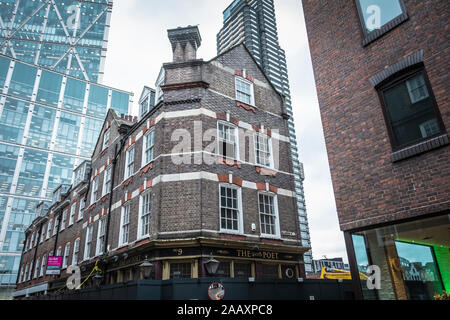 Réaménagement du Victorian magasins et entrepôts à côté du poète de l'eau public house à Norton Folgate sur Bishopsgate à Spitalfields, Londres, UK Banque D'Images