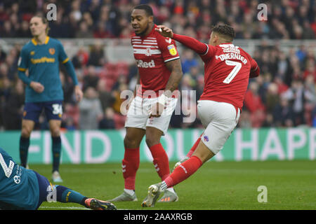 Marcus Tavernierr scores au cours du match de championnat entre Sky Bet Middlesbrough et Hull City au stade Riverside, Middlesbrough le dimanche 24 novembre 2019. Banque D'Images