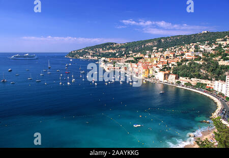 Rade de Villefranche sur Mer pour les navires de croisière Banque D'Images