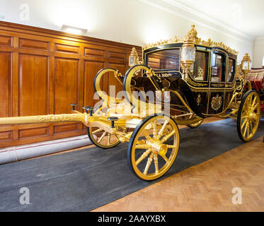 Le nouvel état d'être coach Britannia, utilisé pour la première fois par Sa Majesté la reine à l'ouverture du Parlement.Juin 2014 Banque D'Images