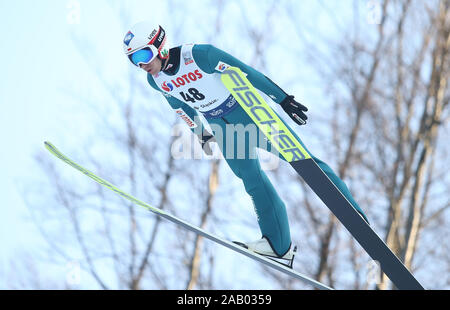 Vu en action lors de l'épreuve individuelle de la Coupe du monde de saut à ski FIS de Wisla. Banque D'Images