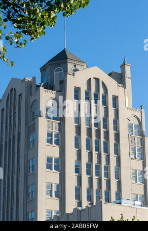 Baker Tower dans le centre-ville de Baker City, Oregon. Banque D'Images